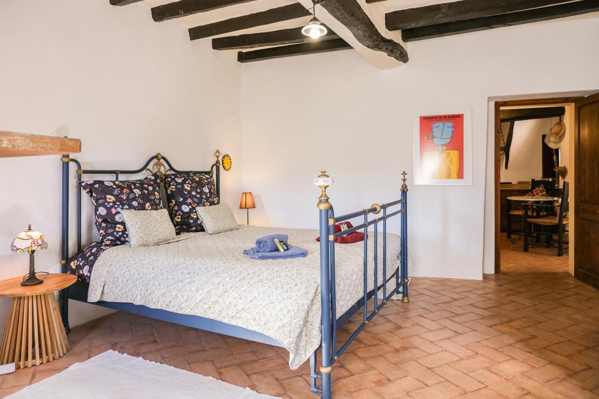 10 Del Pont Alojamiento Con Vistas Panoramicas Besalú Екстериор снимка